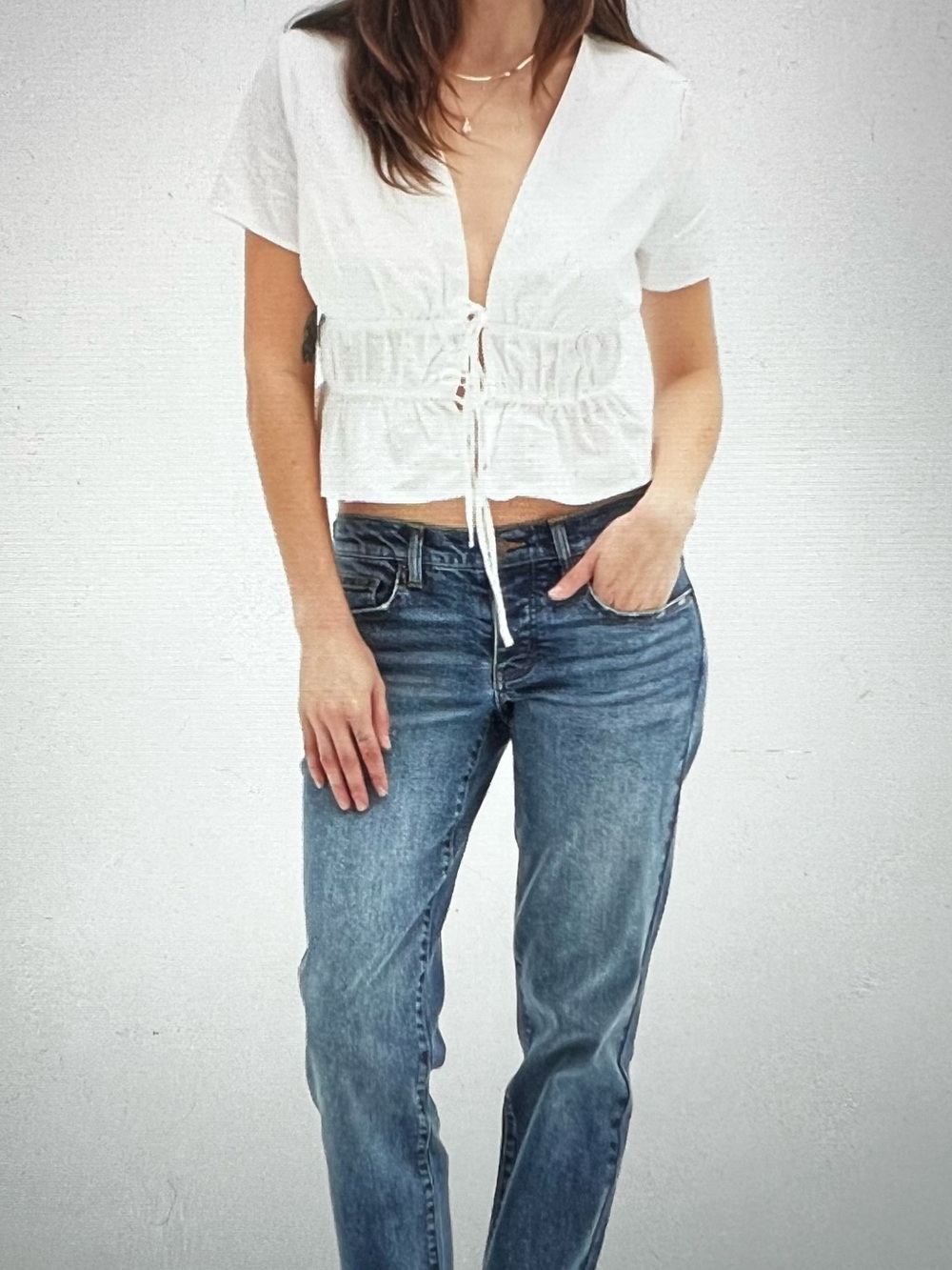 Classic Straight-Leg Jeans in Medium Blue Wash